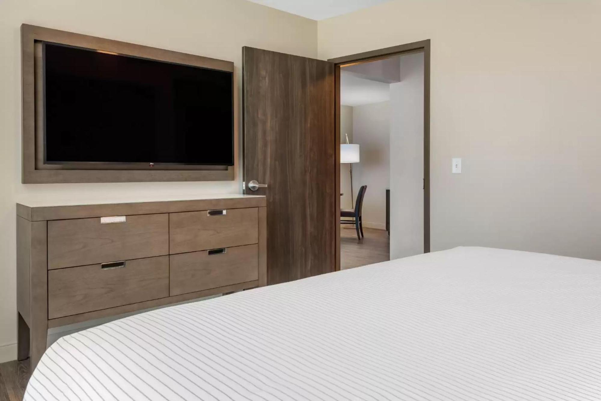 Cambria Hotel St Petersburg-Madeira Beach Marina St. Pete Beach Extérieur photo